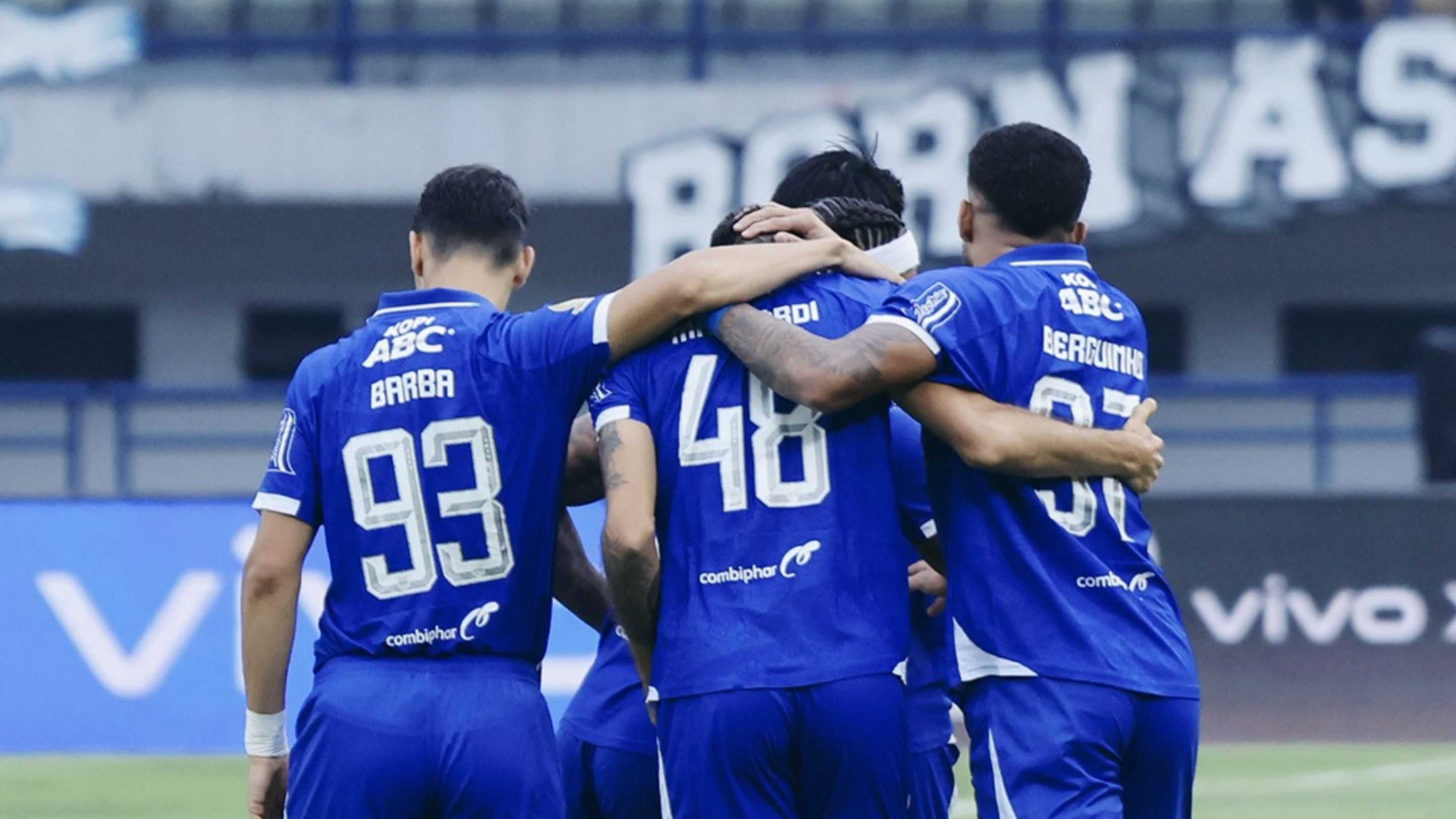 Persib vs PSIM: Gol Cepat Matricardi Amankan Posisi Maung Bandung di Puncak Klasemen